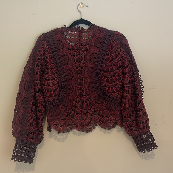 Sea Burgundy Lace Top - Picture 3 of 5